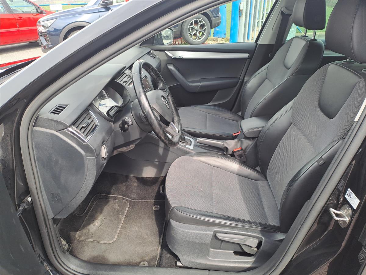 skoda-octavia-1-6-tdi-dsg-serviska - 4