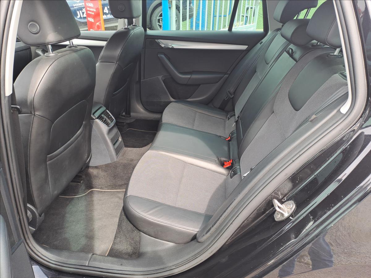 skoda-octavia-1-6-tdi-dsg-serviska - 5