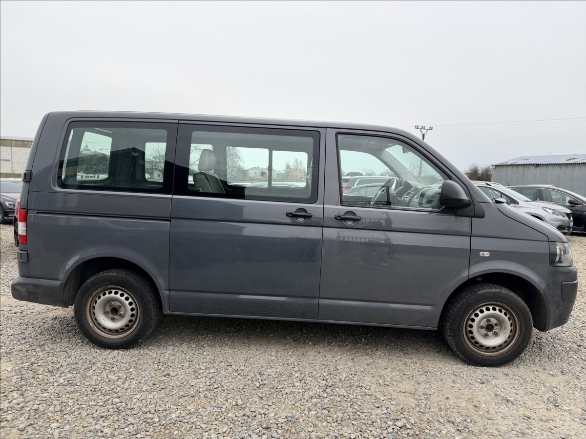 volkswagen-transporter-2-0-tdi-7mist-nove-v-cr - 3