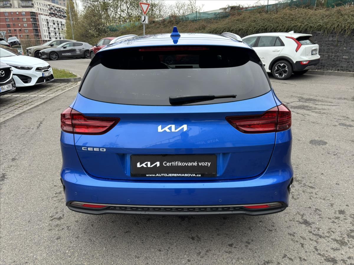 kia-ceed-1-5-tgdi-118kw-top-zaruka-navi - 3