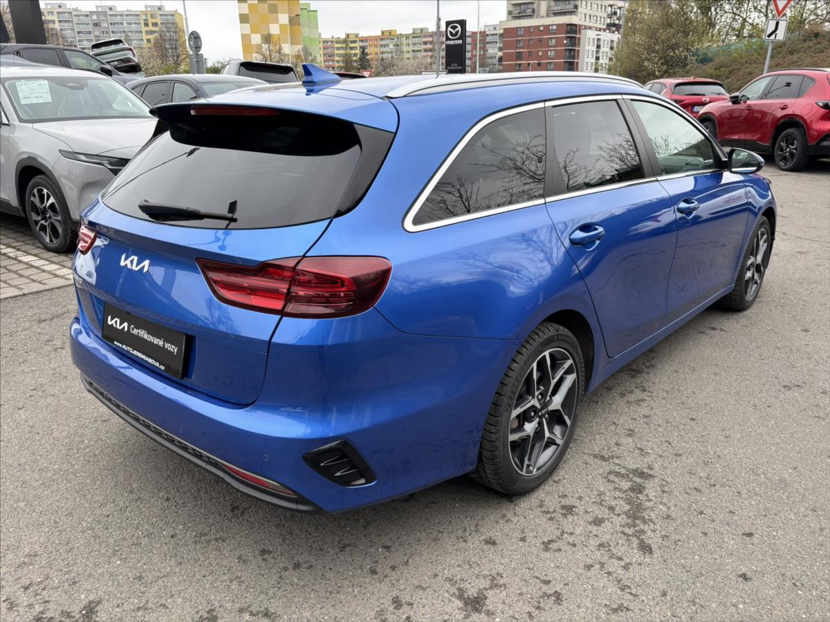 kia-ceed-1-5-tgdi-118kw-top-zaruka-navi - 4