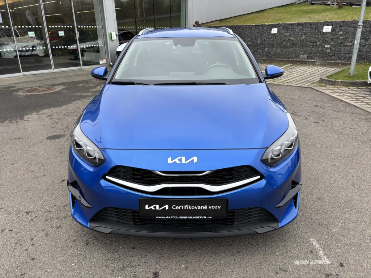 kia-ceed-1-5-tgdi-118kw-top-zaruka-navi - 7