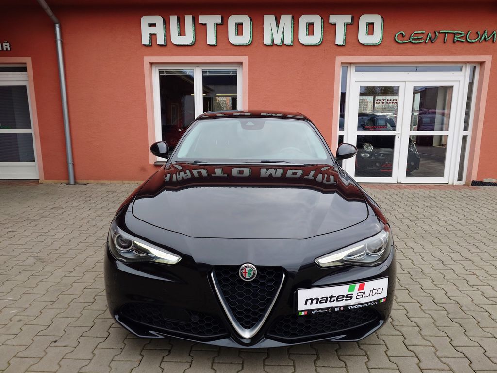 alfa-romeo-giulia-2-2-jtdm-132-kw - 6