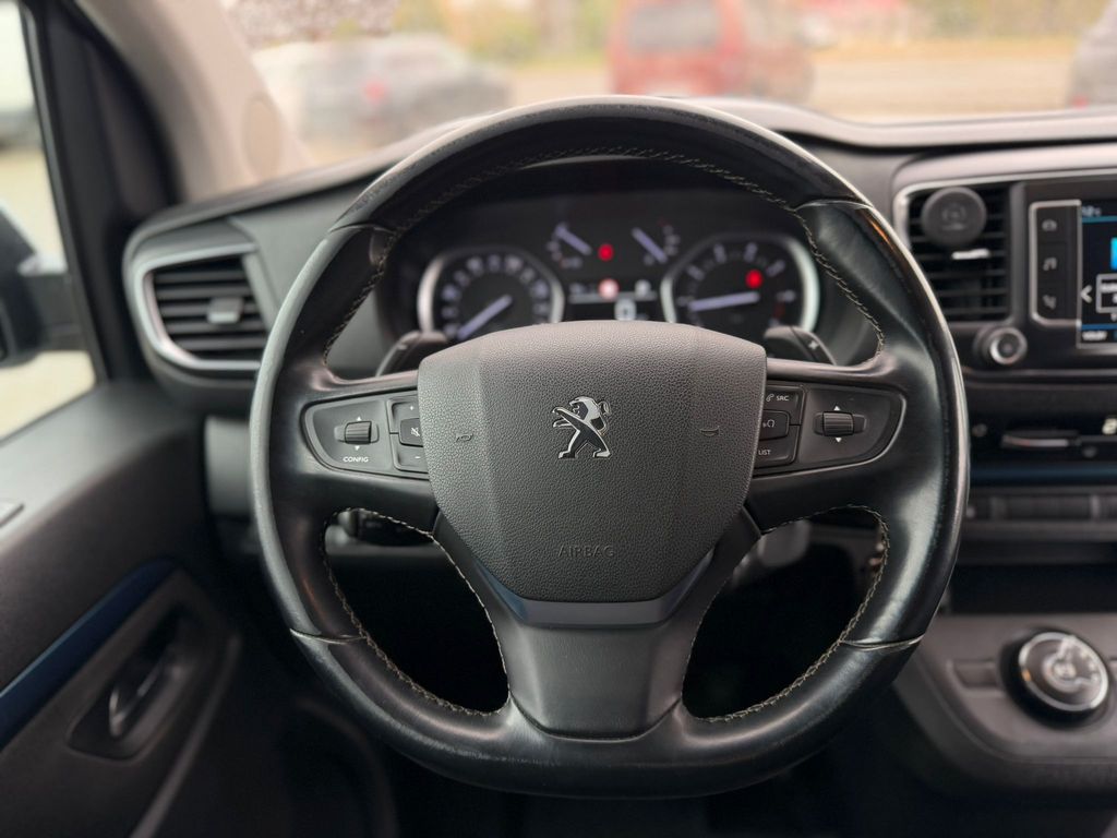 peugeot-traveller-l2-2-0-bluehdi-180-eat8-active - 1