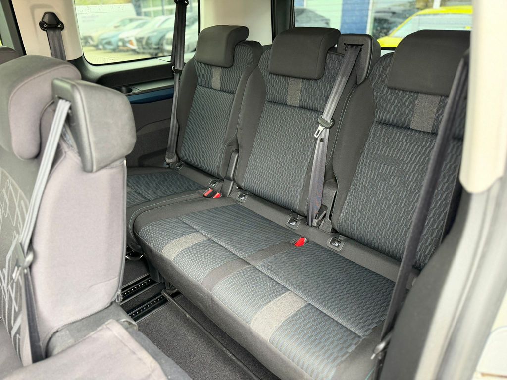 peugeot-traveller-l2-2-0-bluehdi-180-eat8-active - 7