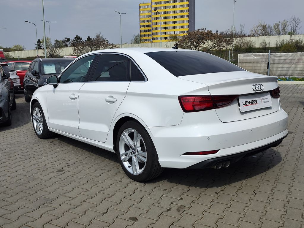 audi-a3-2-0-tdi-110kw-s-line-s-tronic - 6