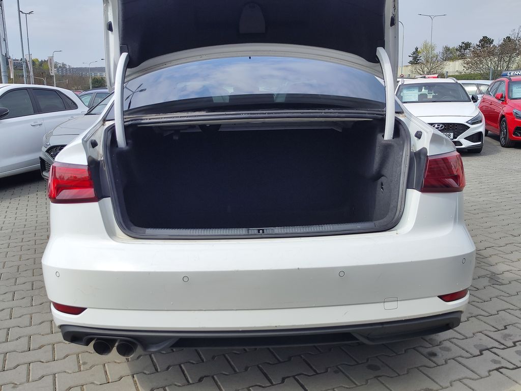 audi-a3-2-0-tdi-110kw-s-line-s-tronic - 8