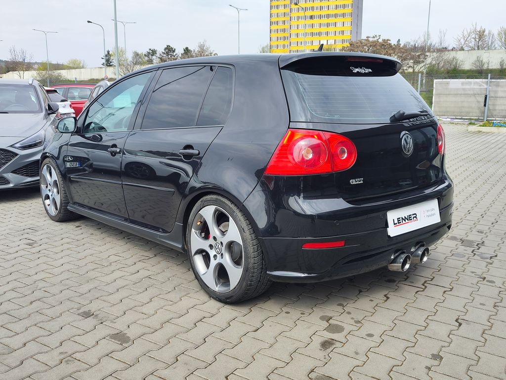 volkswagen-golf-2-0-tfsi-147kw-gti - 6