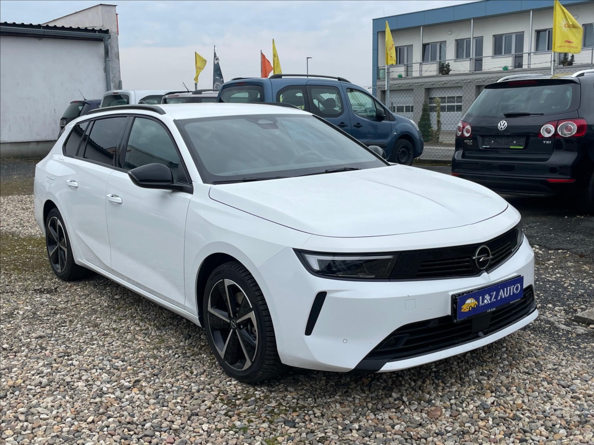 opel-astra-1-2-t - 2