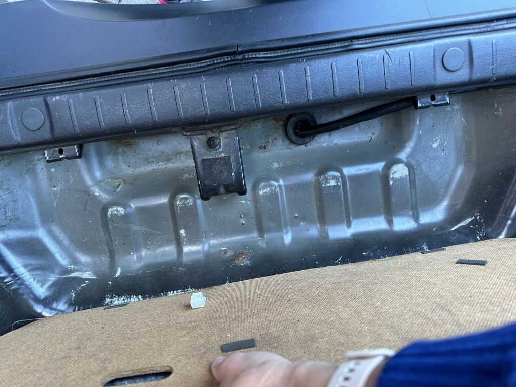 suzuki-jimny-1-3i-63kw-serviska-top-stav - 5