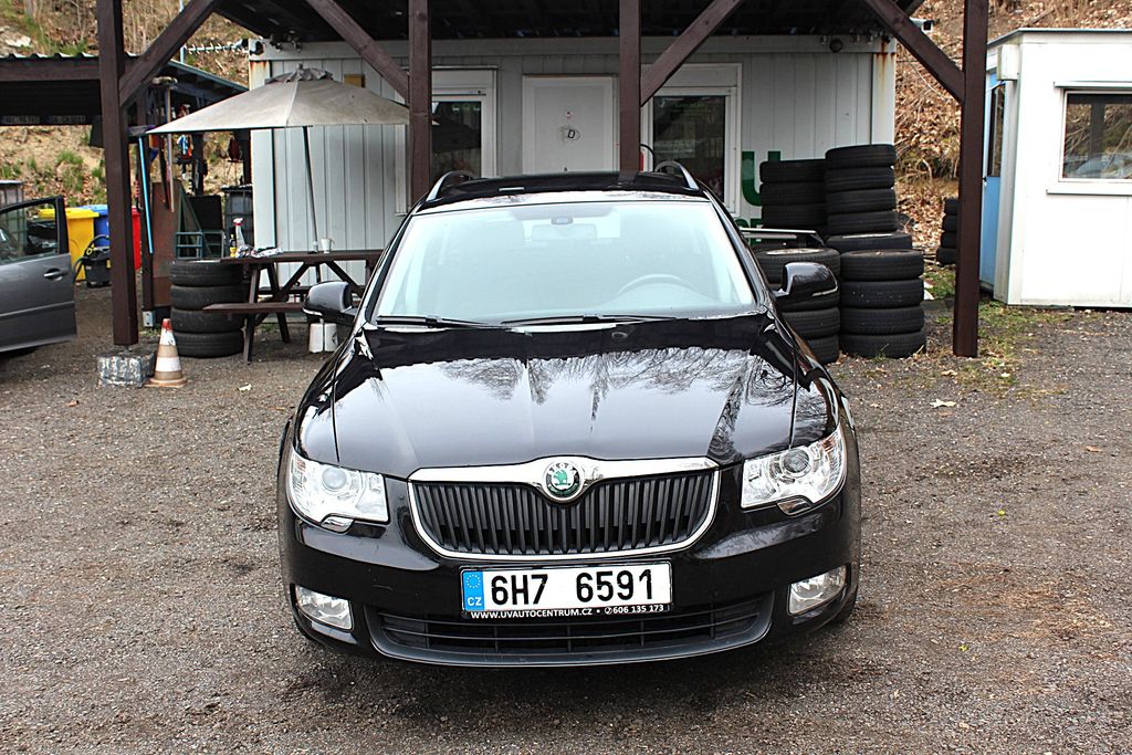 skoda-superb-kombi-ii-1-8-tsi-dsg - 1