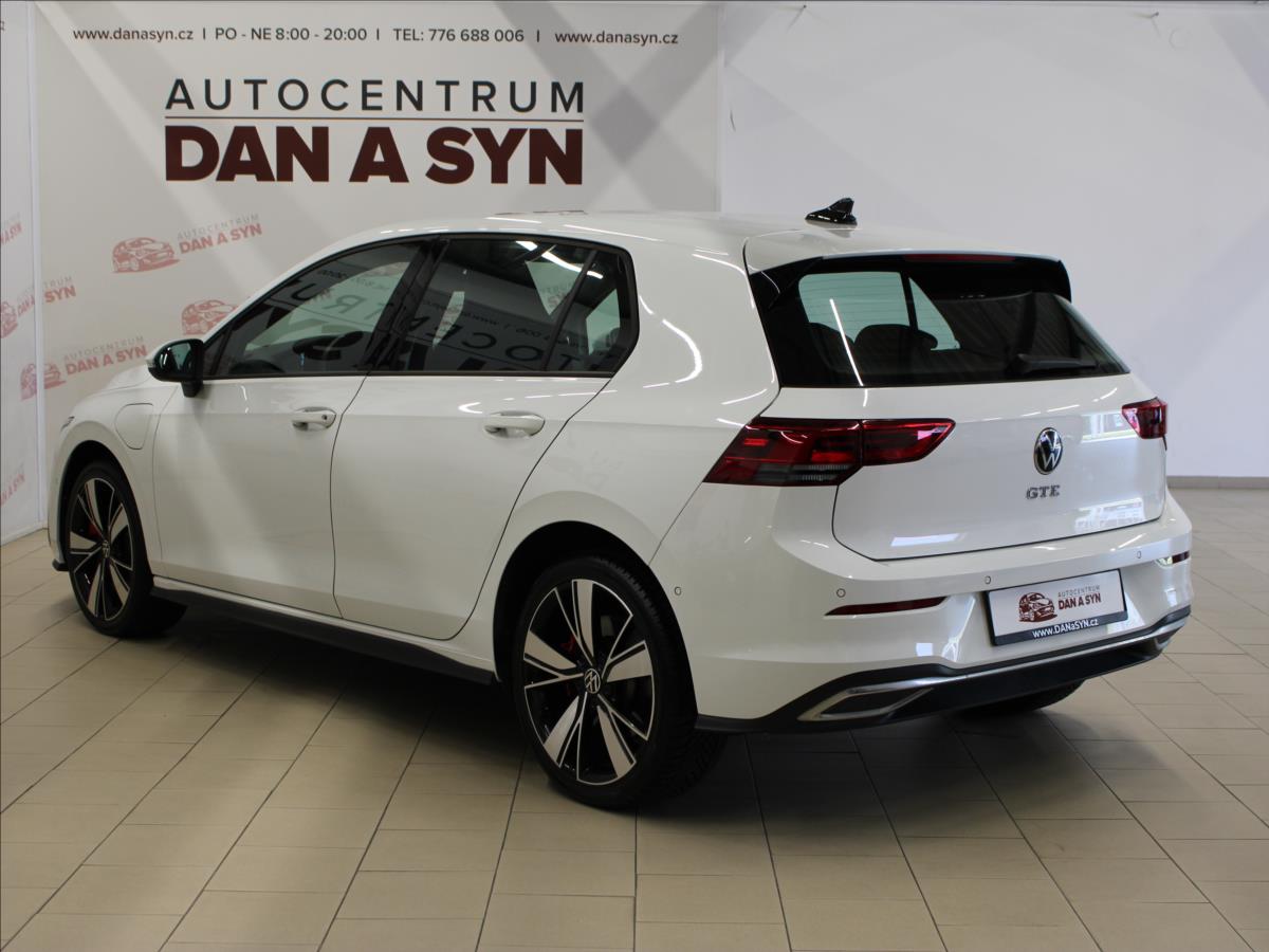 volkswagen-golf-1-4-gte-1-majitel-zanovni - 5