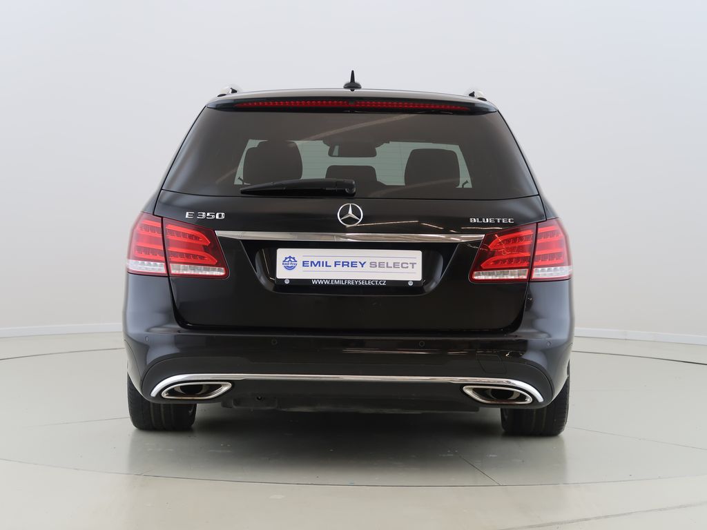 mercedes-benz-tridy-e-3-0bluetec-4x4-4matic-cz-dph - 5