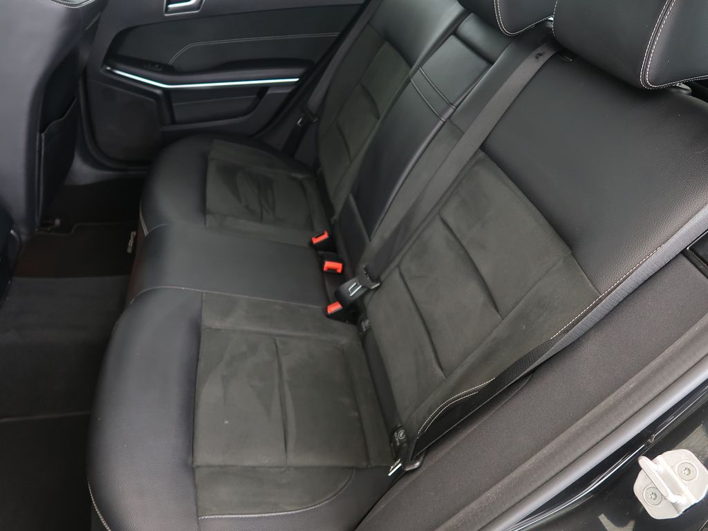 mercedes-benz-tridy-e-3-0bluetec-4x4-4matic-cz-dph - 9