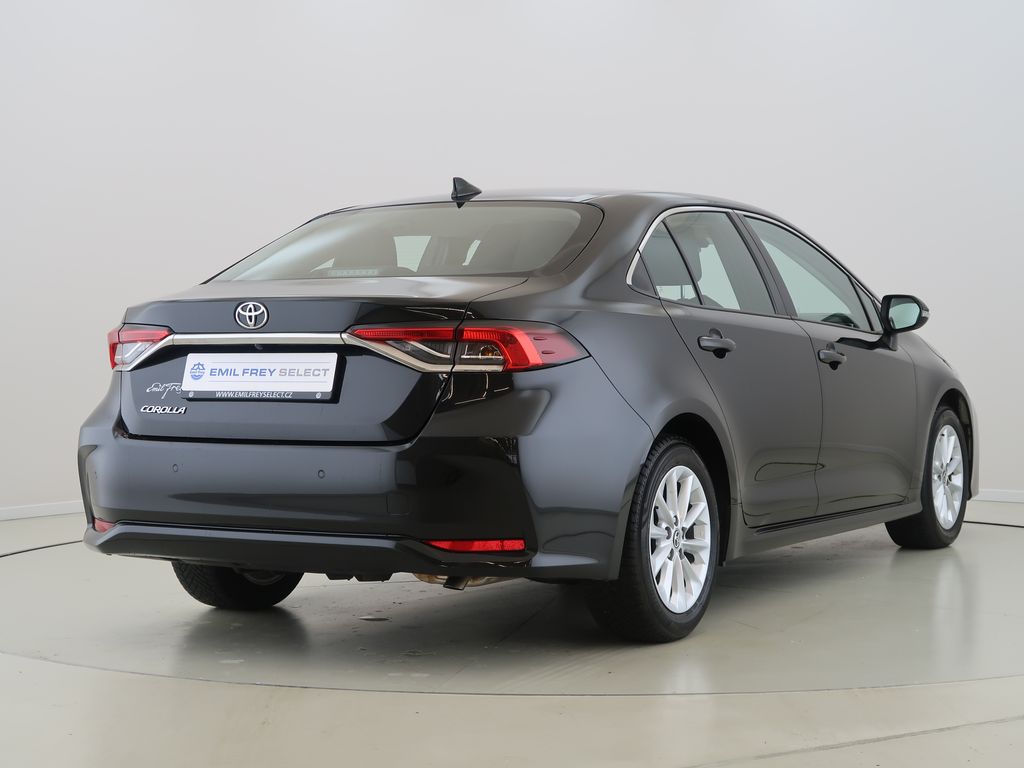 toyota-corolla-1-5vvt-i-cz-1maj-comfort-tech - 4