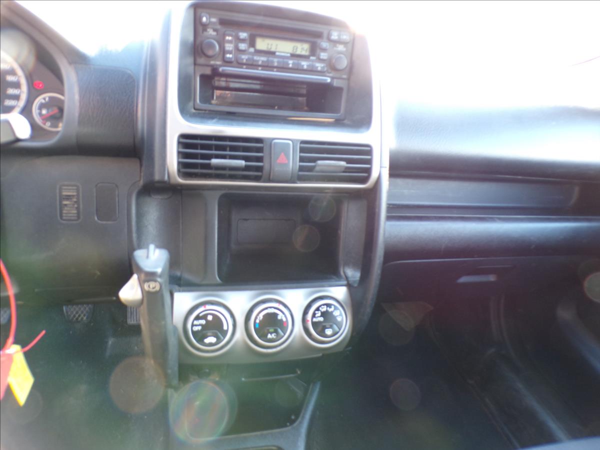 honda-cr-v-2-0-i-4x4-tazne-zarizeni - 8