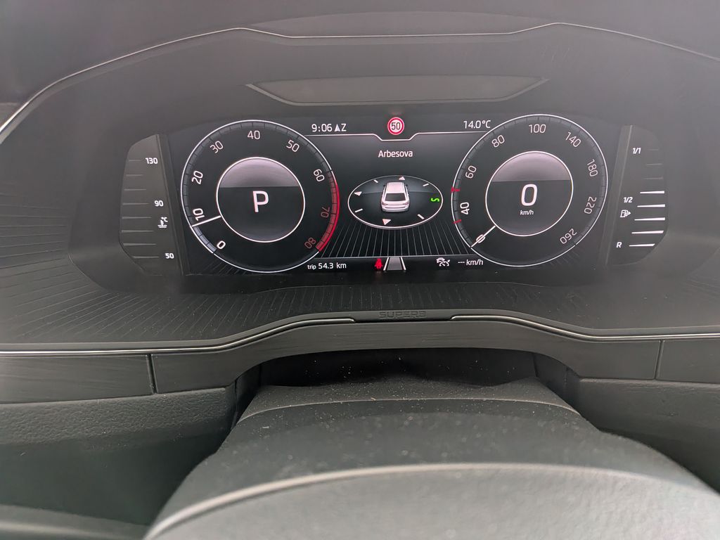 skoda-superb-combi-1-5tsi-110-style - 8