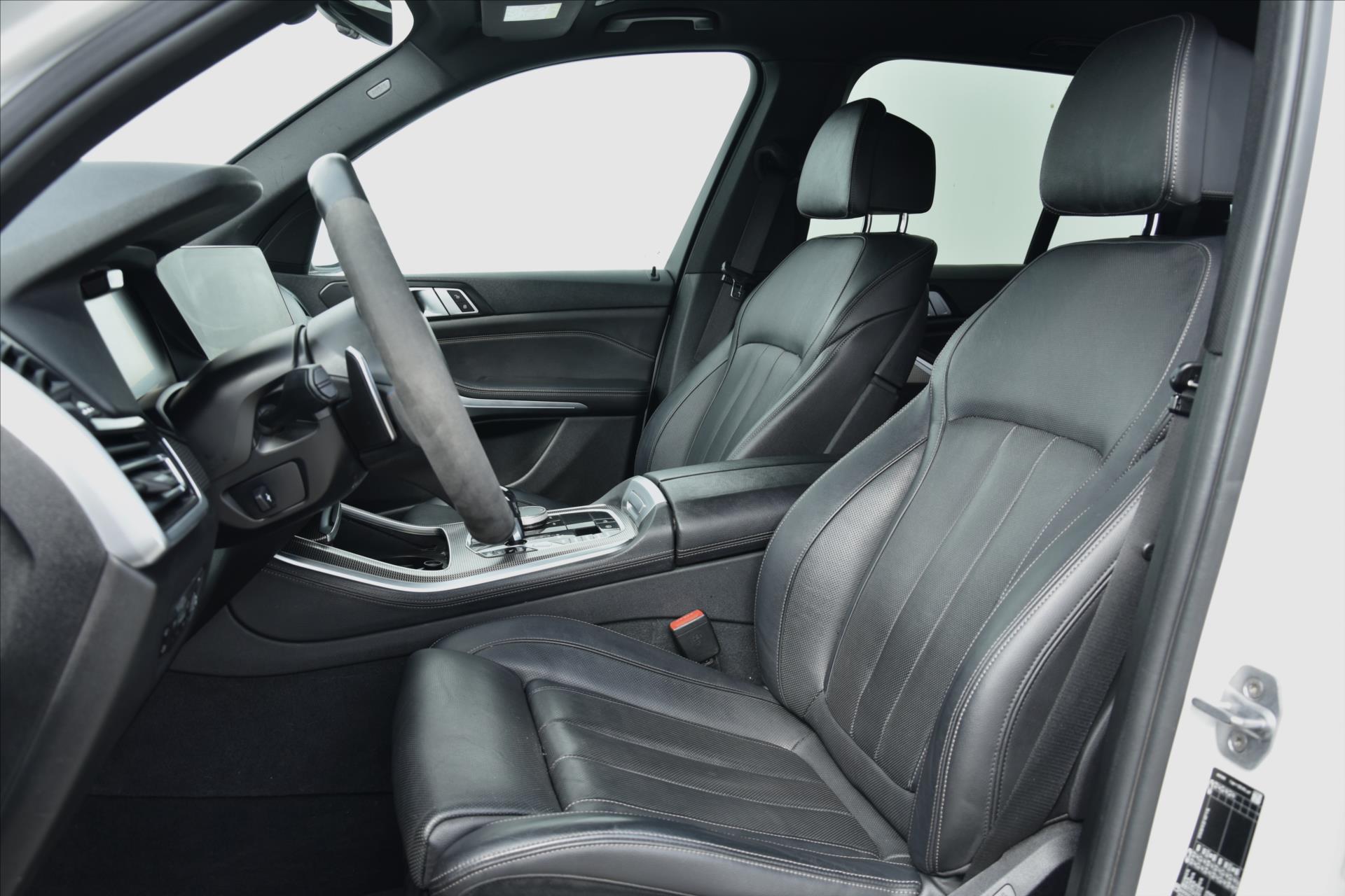 bmw-x5-xdrive-30d-195kw-m-paket-cr - 9