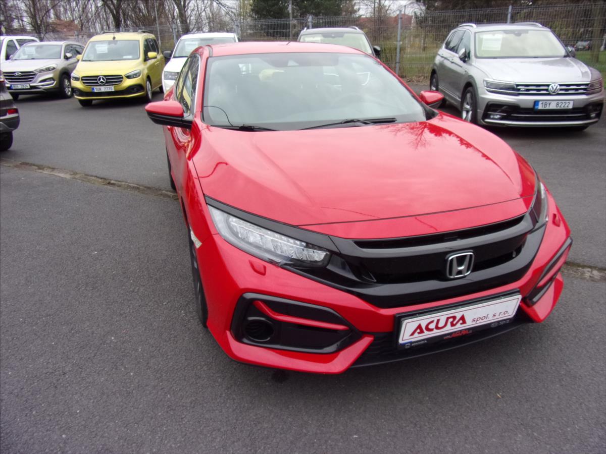 Honda Civic 1,0 i-VTEC Comfort 1maj.