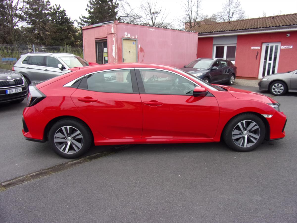 honda-civic-1-0-i-vtec-comfort-1maj - 1