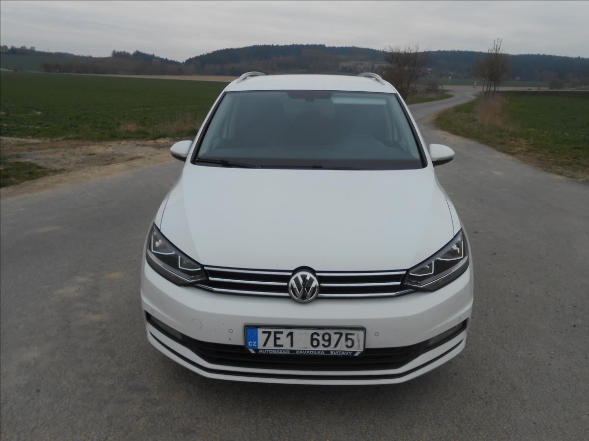 volkswagen-touran-2-0-tdi-110kw-comfortline - 1