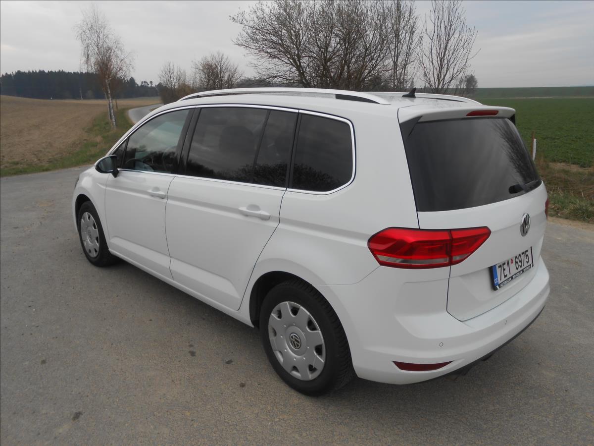 volkswagen-touran-2-0-tdi-110kw-comfortline - 7
