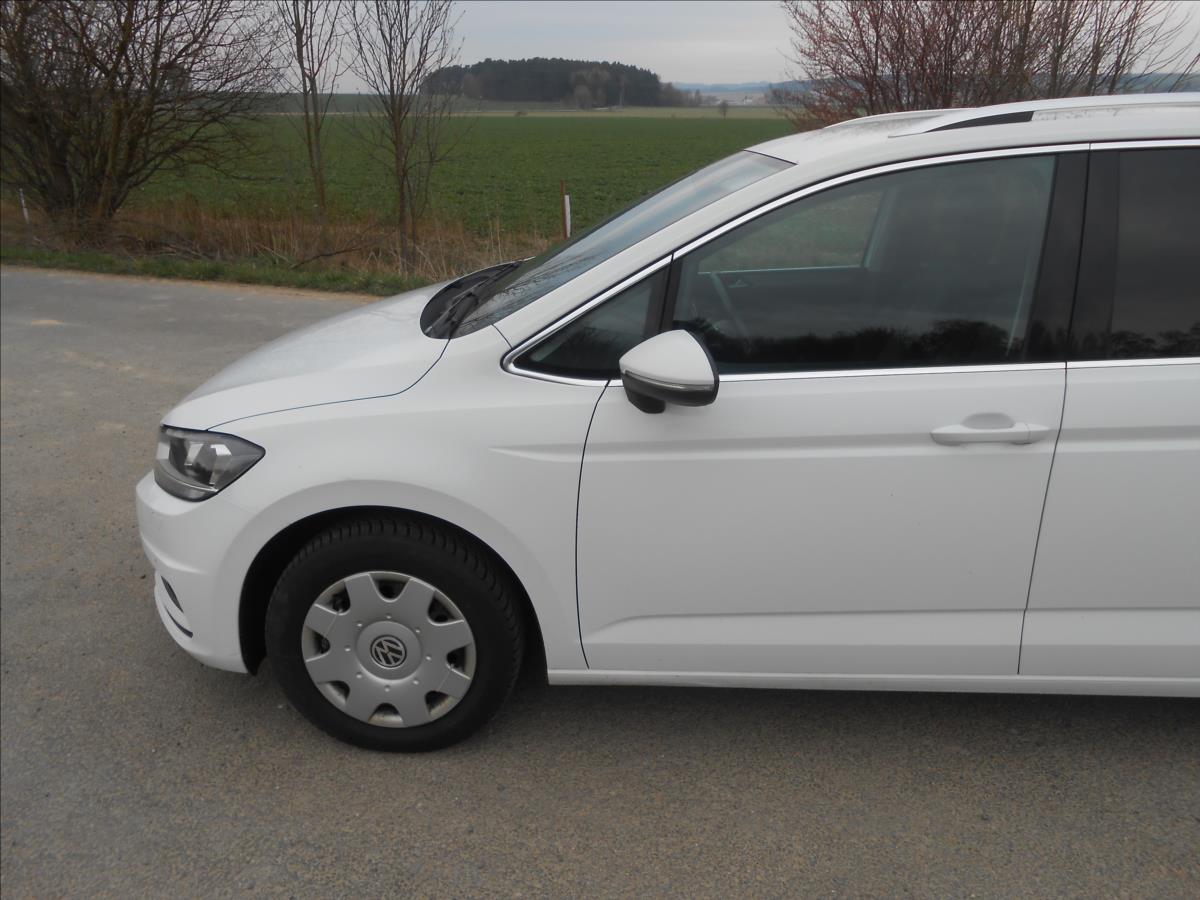 volkswagen-touran-2-0-tdi-110kw-comfortline - 9
