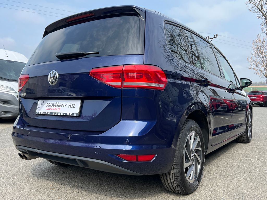 volkswagen-touran-1-4-tsi-150k-servis-zaruka - 4