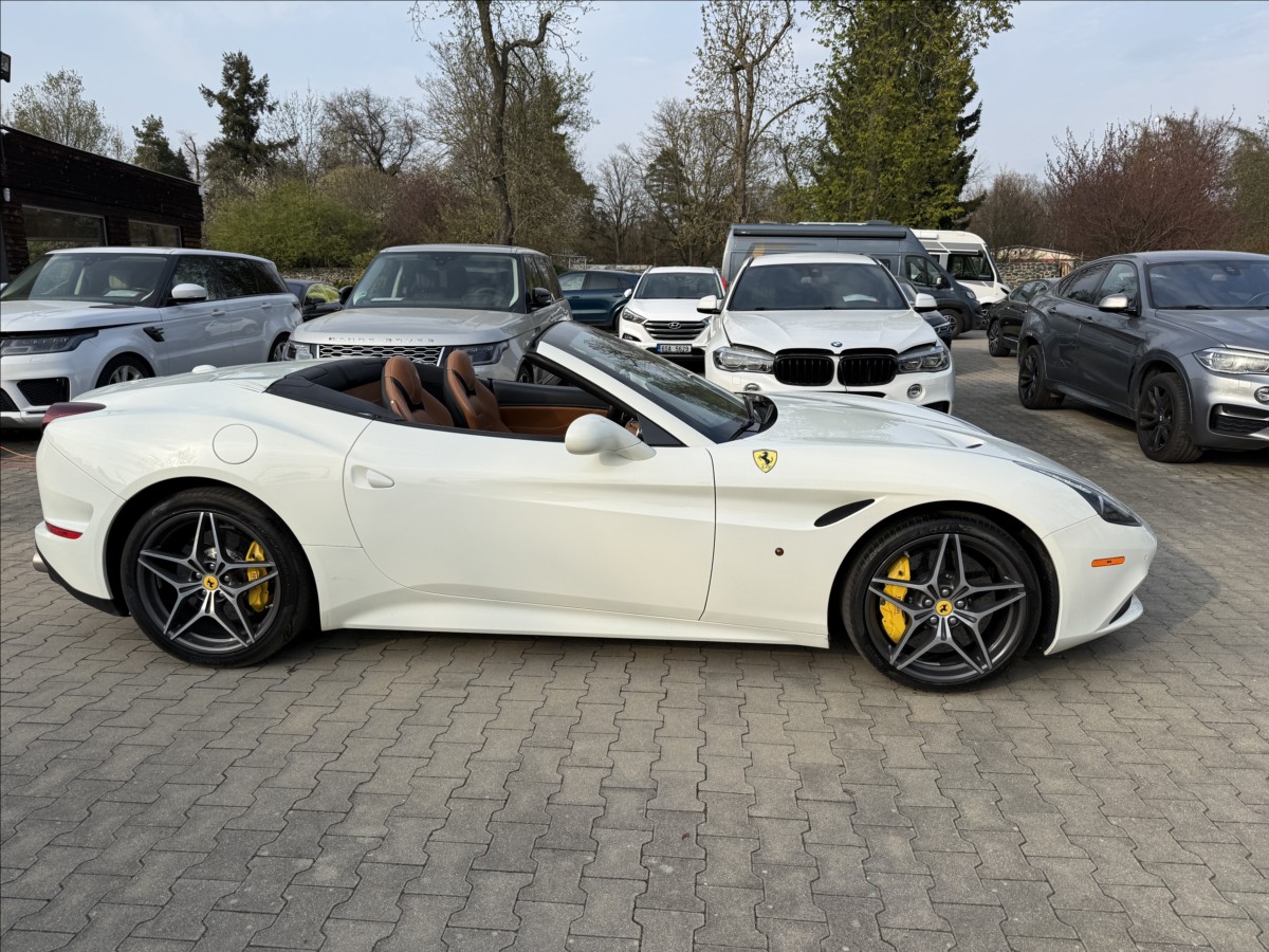 ferrari-california-t-3-9-v8-412-kw - 1