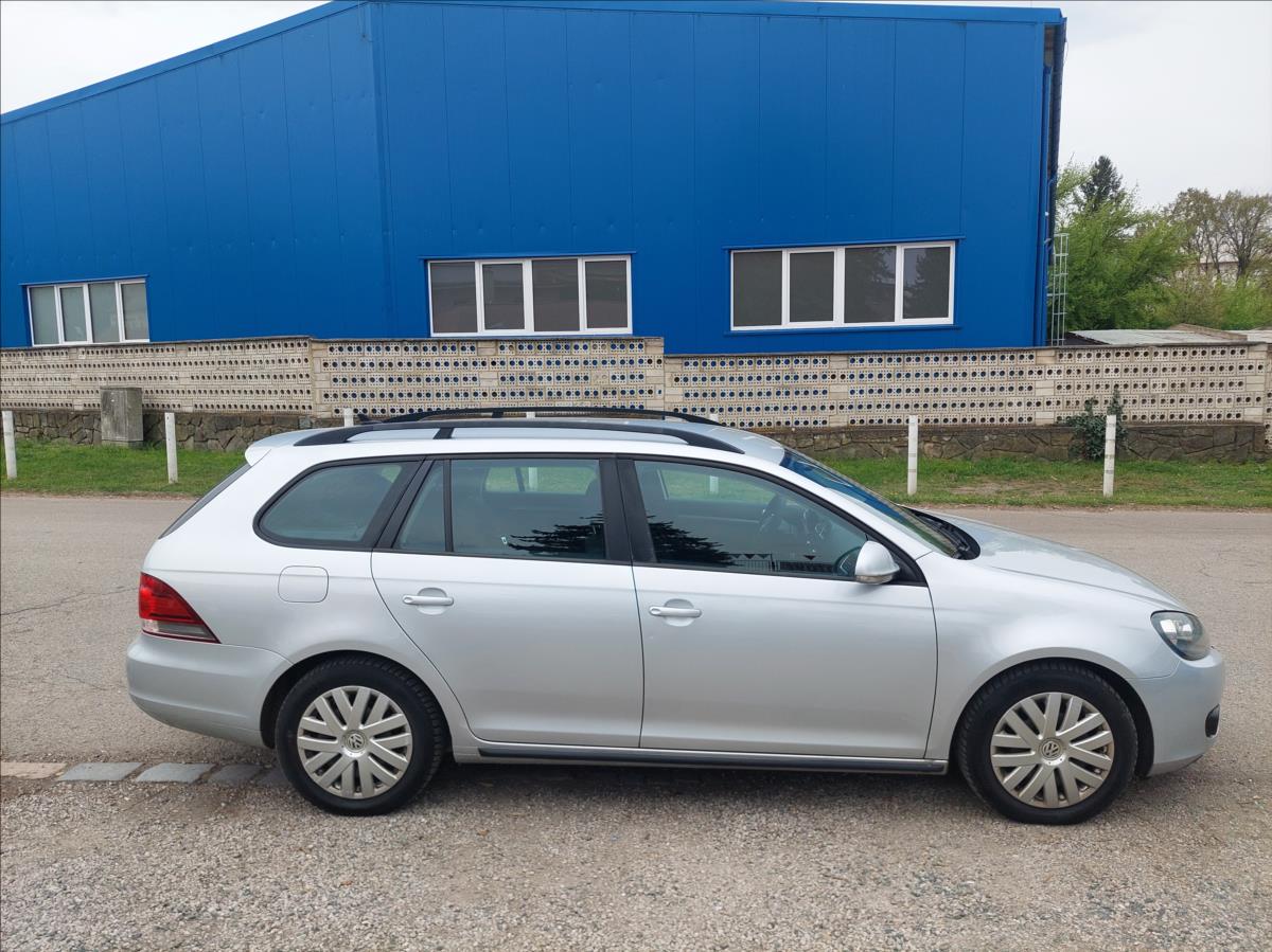volkswagen-golf-variant-1-6-tdi - 4