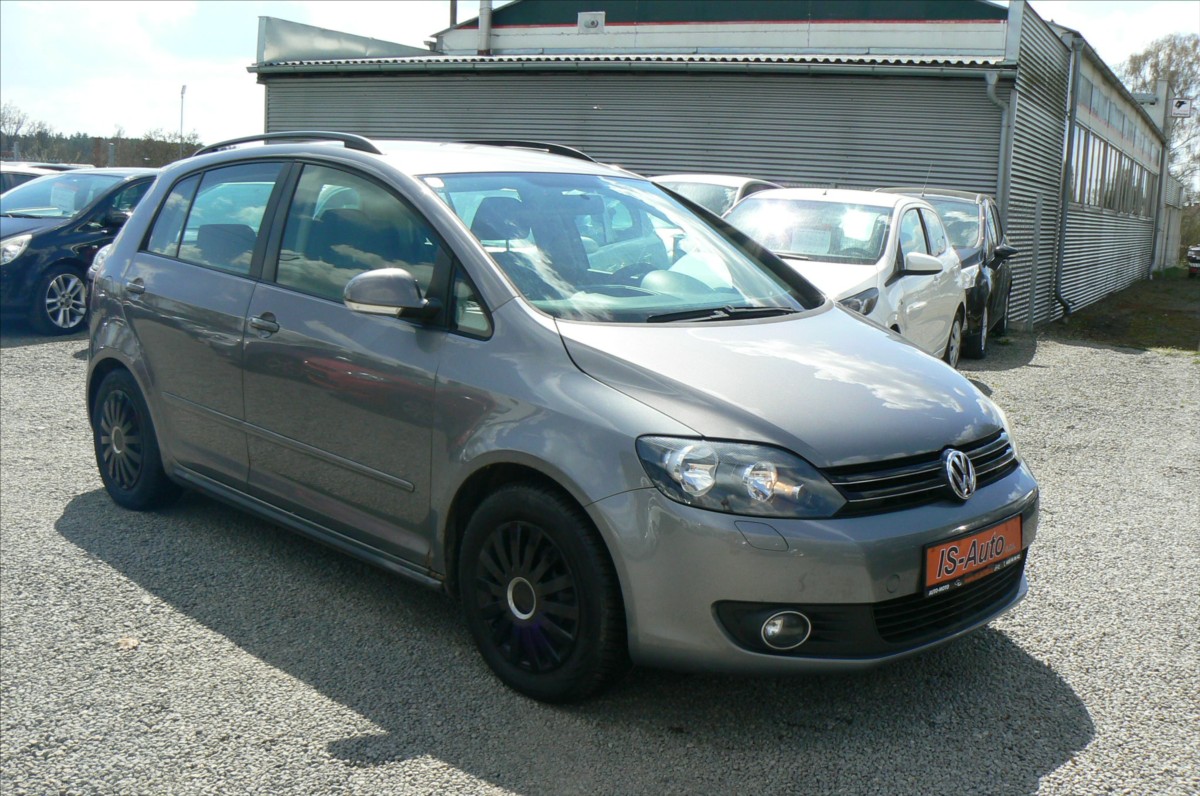 volkswagen-golf-plus-2-0-tdi - 1