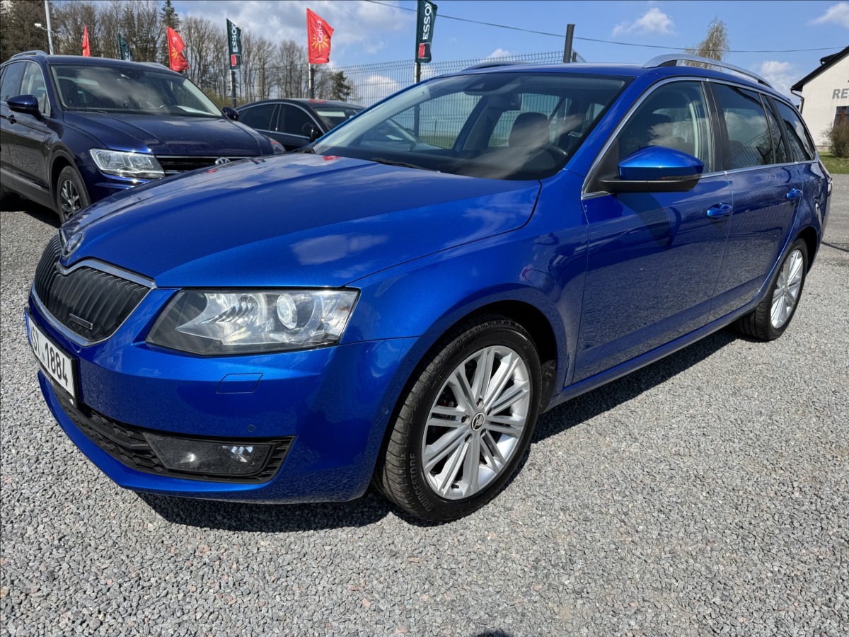 skoda-octavia-1-6-tdi-81kw-xenon-navi-vyhrev - 2