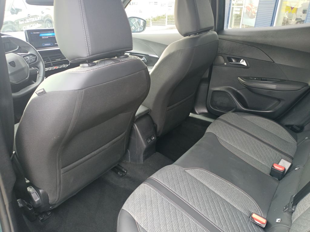 peugeot-2008-allure-puretech-100k-man6 - 9