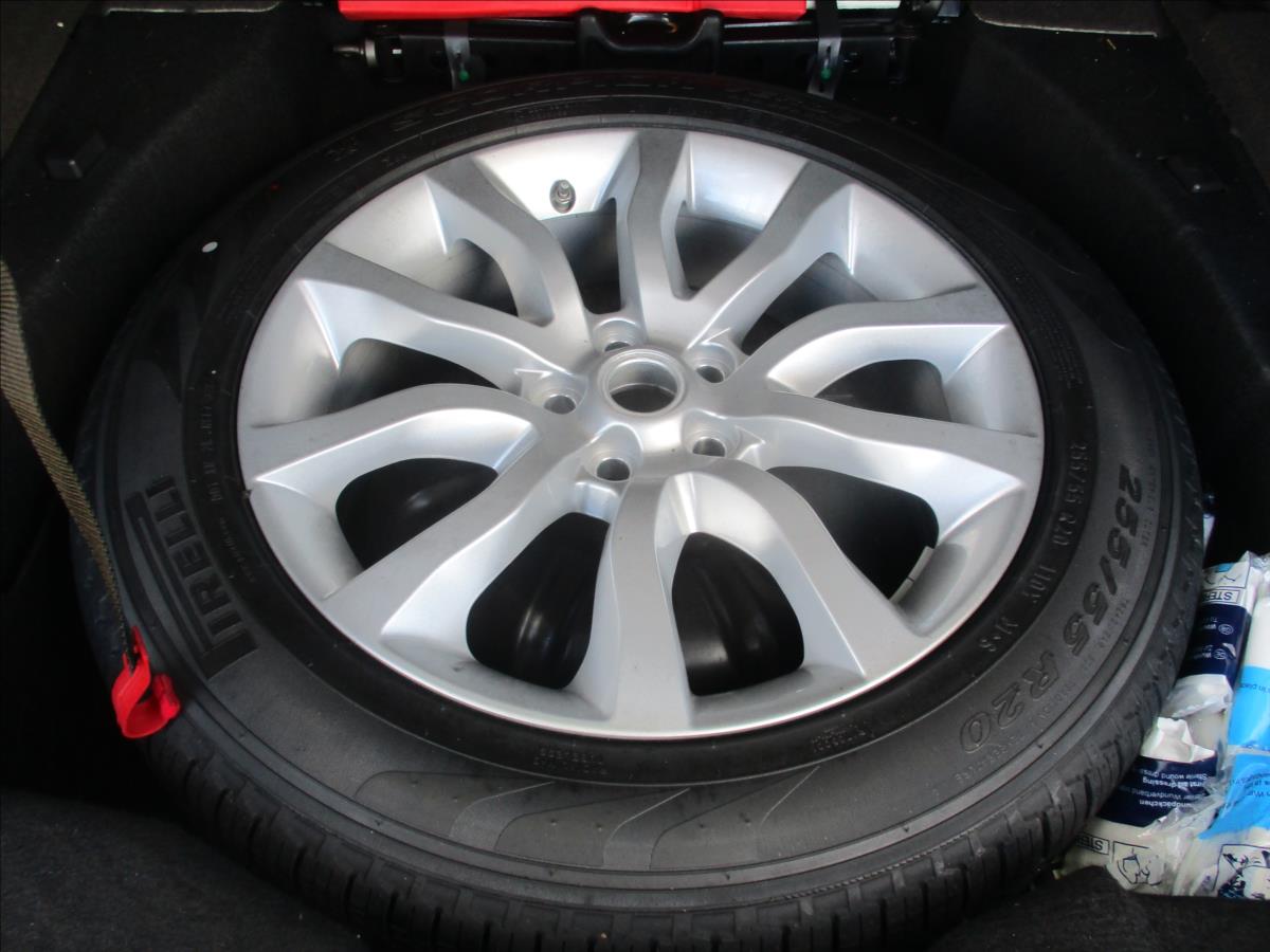 land-rover-range-rover-sport-3-0-tdv6-hse-183kw-4wd-panorama - 9