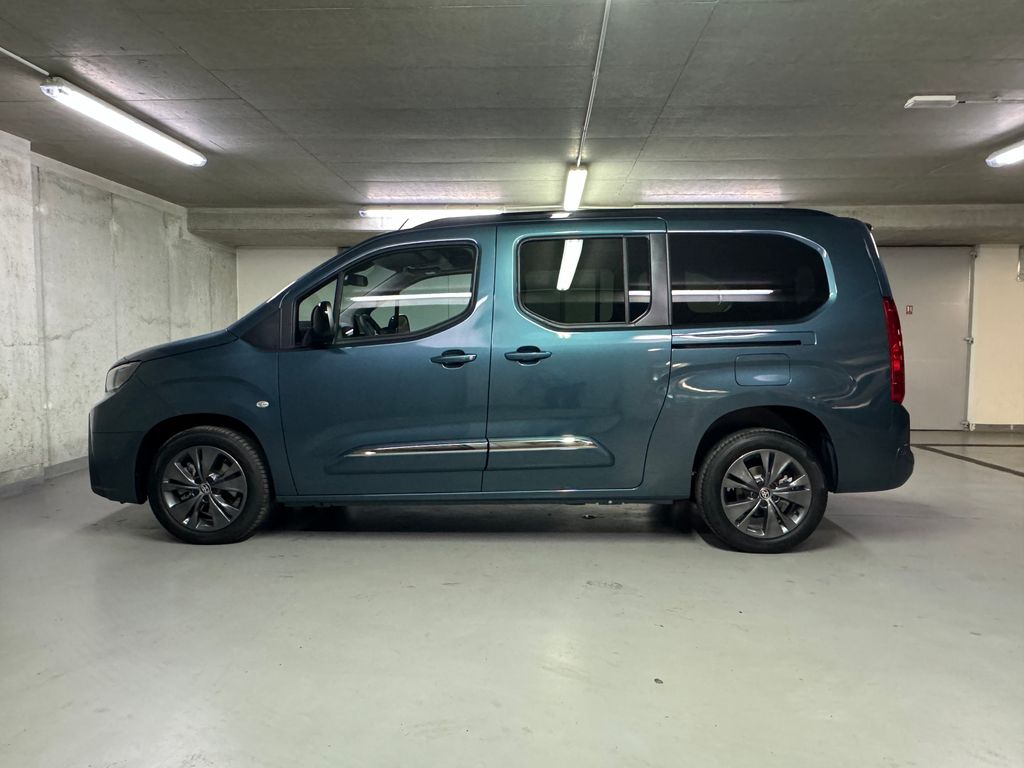 toyota-proace-city-verso-vip-7-mist-1-5-at-long - 7