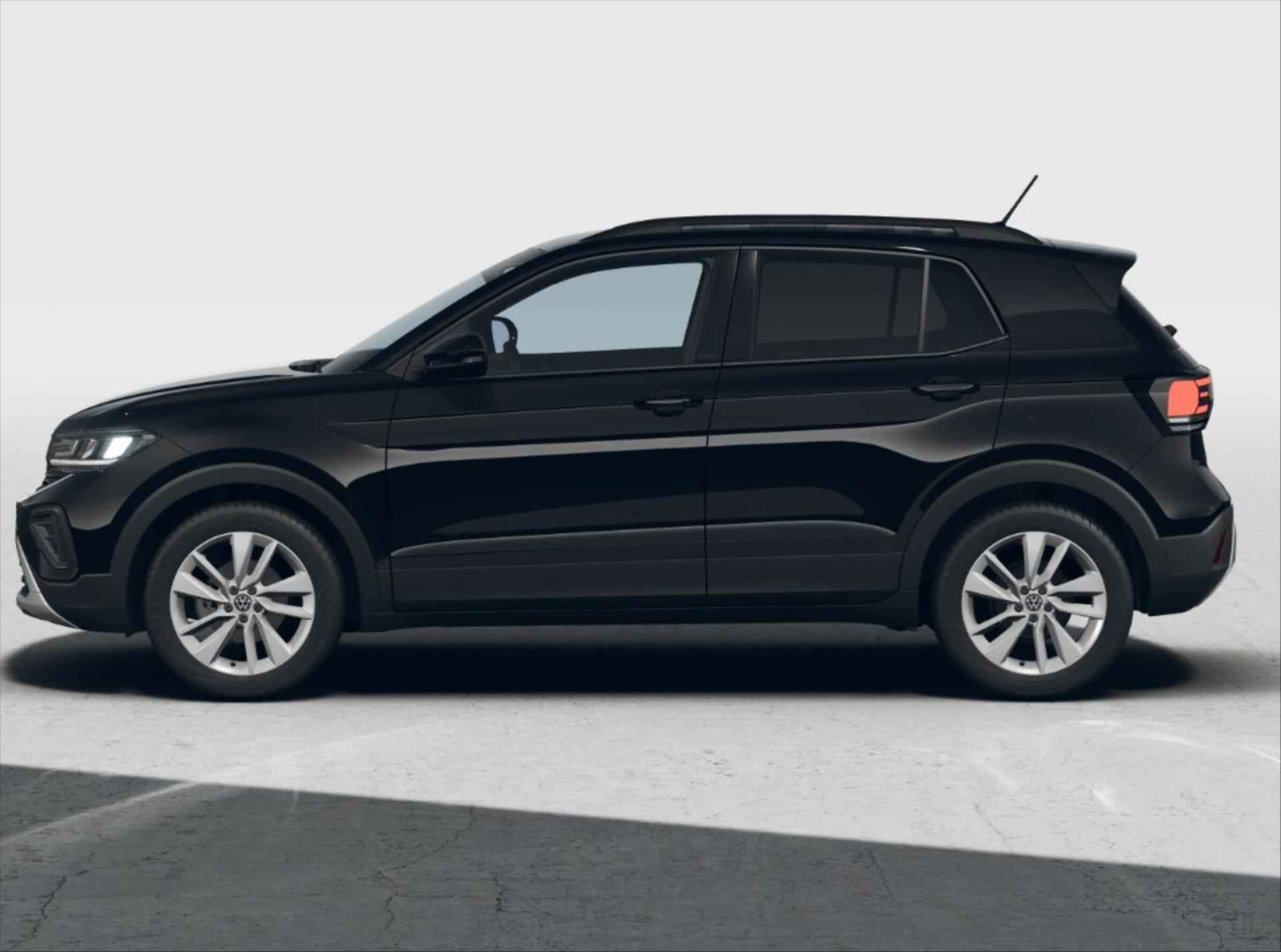 volkswagen-t-cross-1-0-tsi-70kw-5g-love - 1