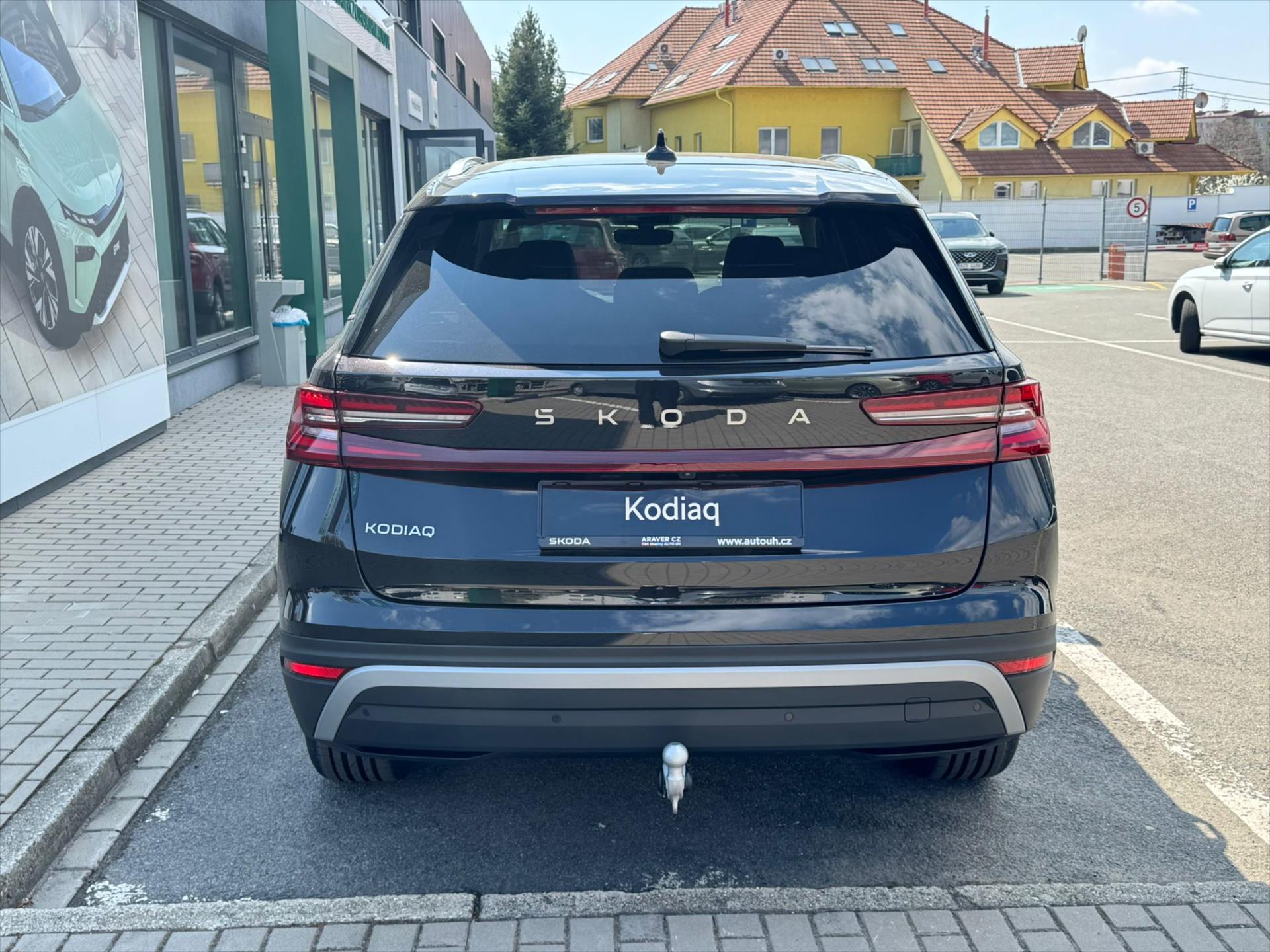 skoda-kodiaq-2-0-tdi-110-kw-exclusive-selection - 5