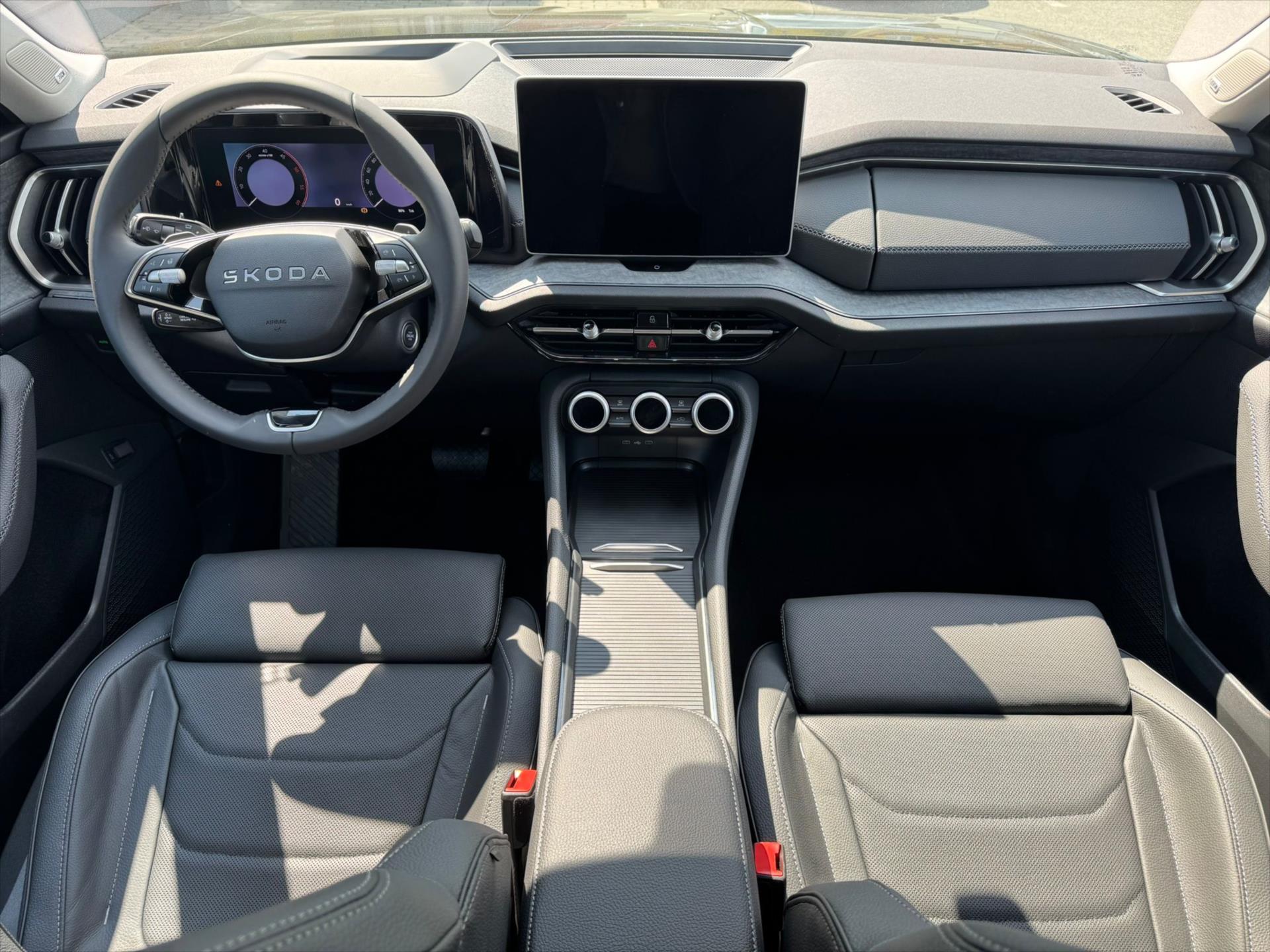skoda-kodiaq-2-0-tdi-110-kw-exclusive-selection - 8