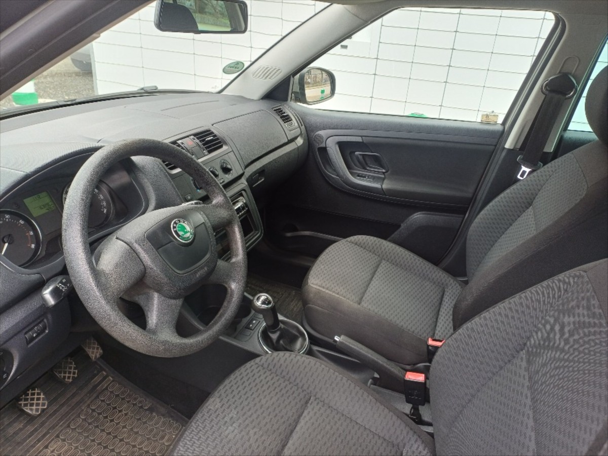 skoda-fabia-1-2-htp-kombi - 6