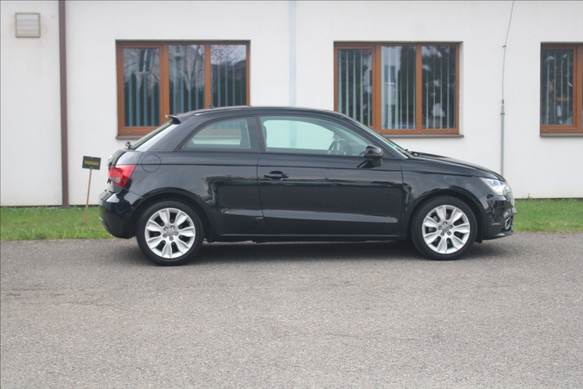 audi-a1-1-6-tdi-77kw-ambition - 2