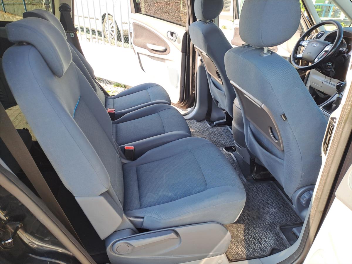 ford-galaxy-2-0-tdci-digiklima-7-mist - 6