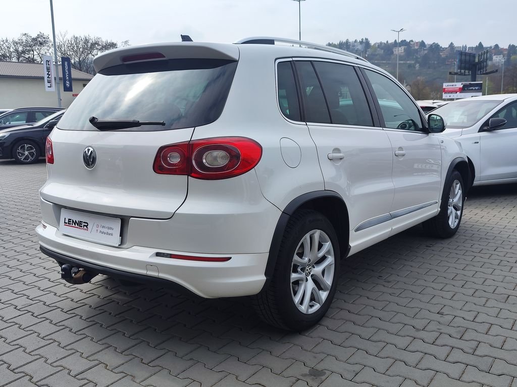 volkswagen-tiguan-2-0-tdi-125kw-r-line-4motion - 4