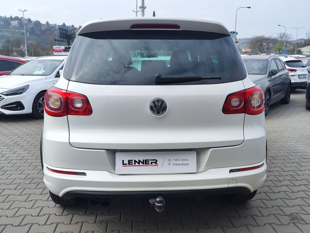 volkswagen-tiguan-2-0-tdi-125kw-r-line-4motion - 5