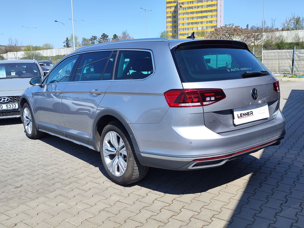volkswagen-passat-2-0-tdi-147-alltrack-dsg-4x4 - 6