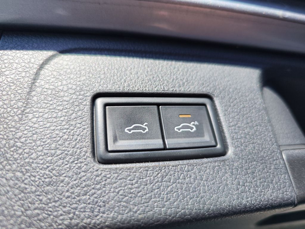 volkswagen-passat-2-0-tdi-147-alltrack-dsg-4x4 - 9