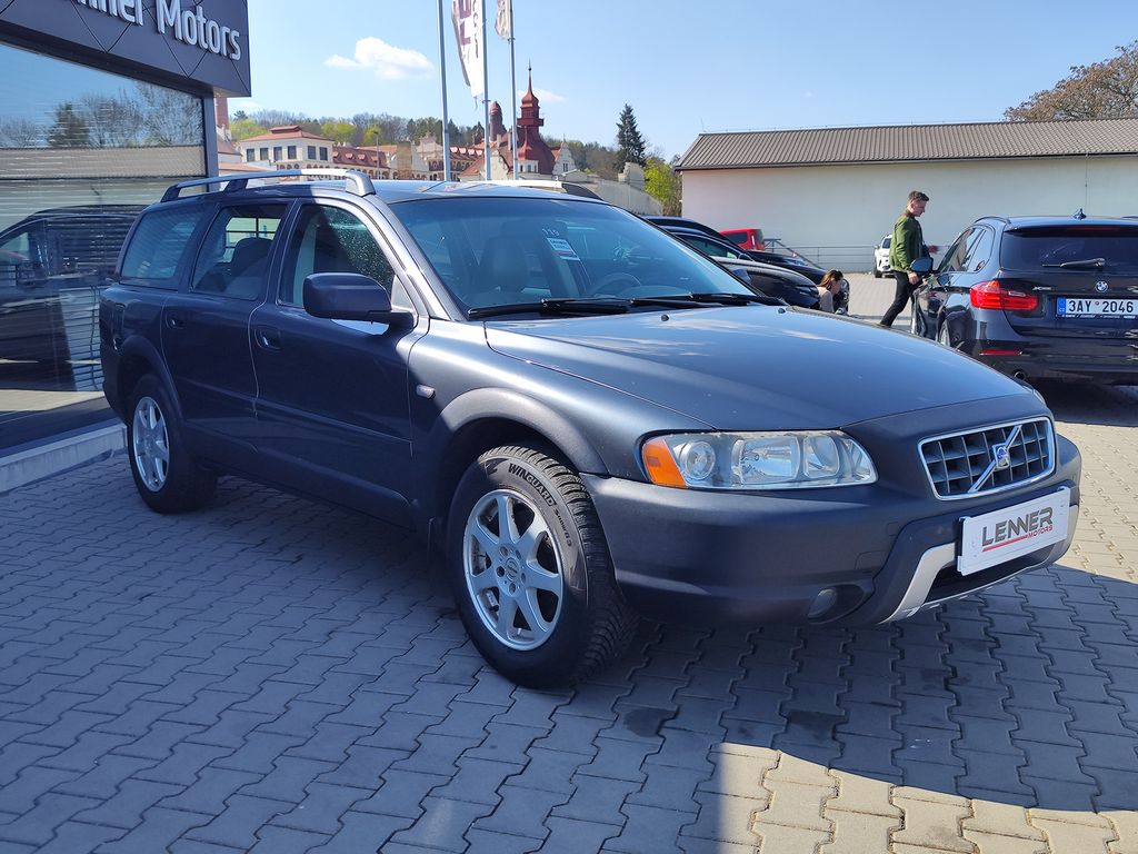 volvo-xc70-d5-2-4-120kw - 2