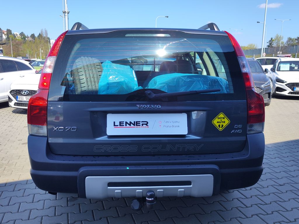 volvo-xc70-d5-2-4-120kw - 5