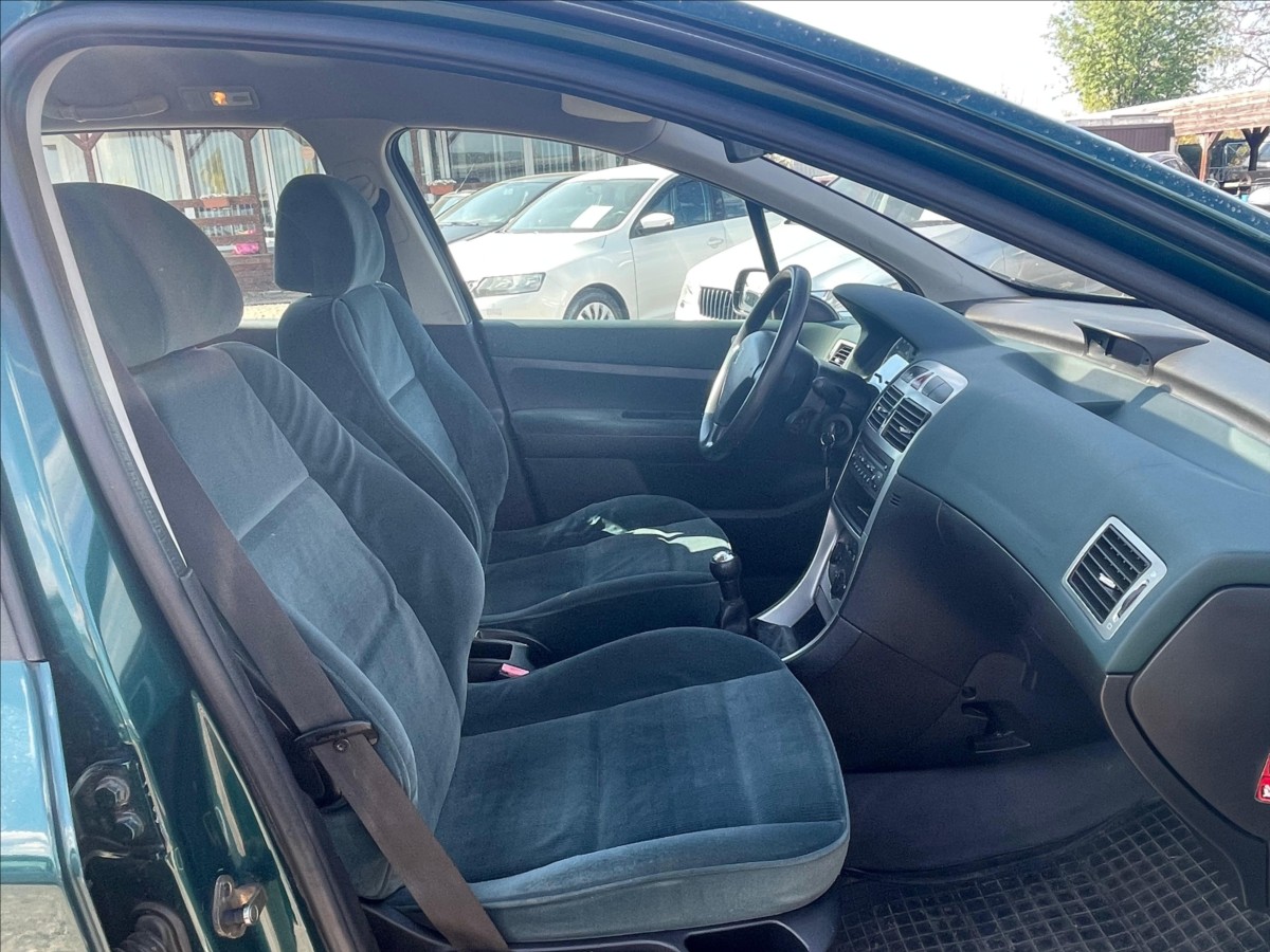 peugeot-307-1-6-i - 9