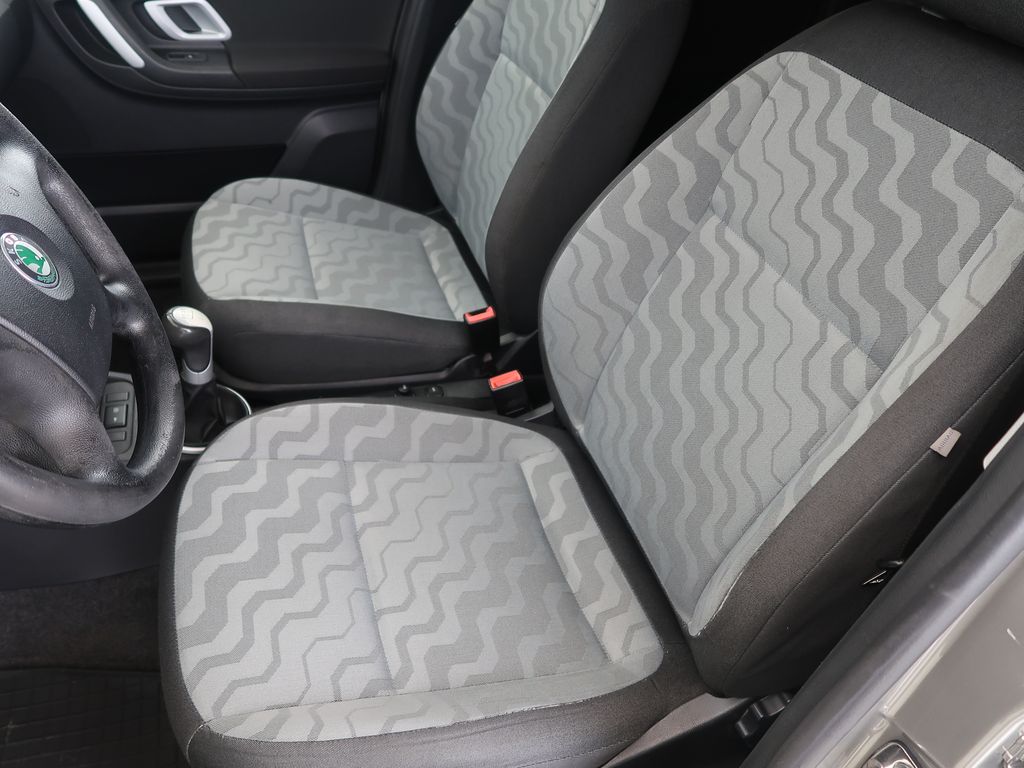 skoda-roomster-1-4-16v-63kw-manual - 8