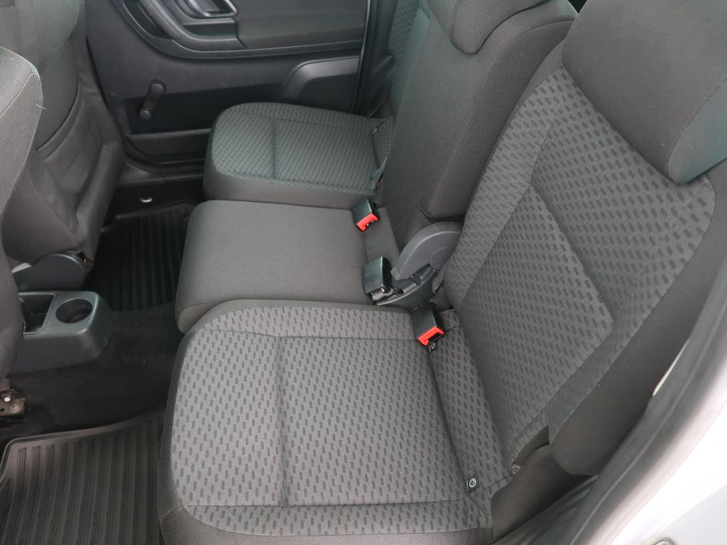 skoda-roomster-1-4mpi-63kw-cz-ambition - 9